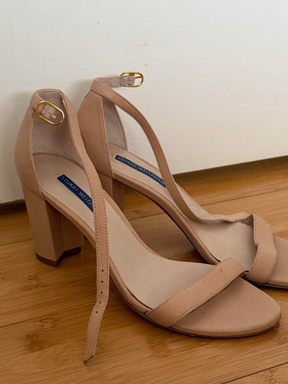 Stuart Weitzman Tan & Cream Sandals - Size 8.5